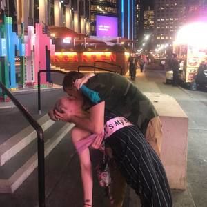 Meet your Posher, Corey